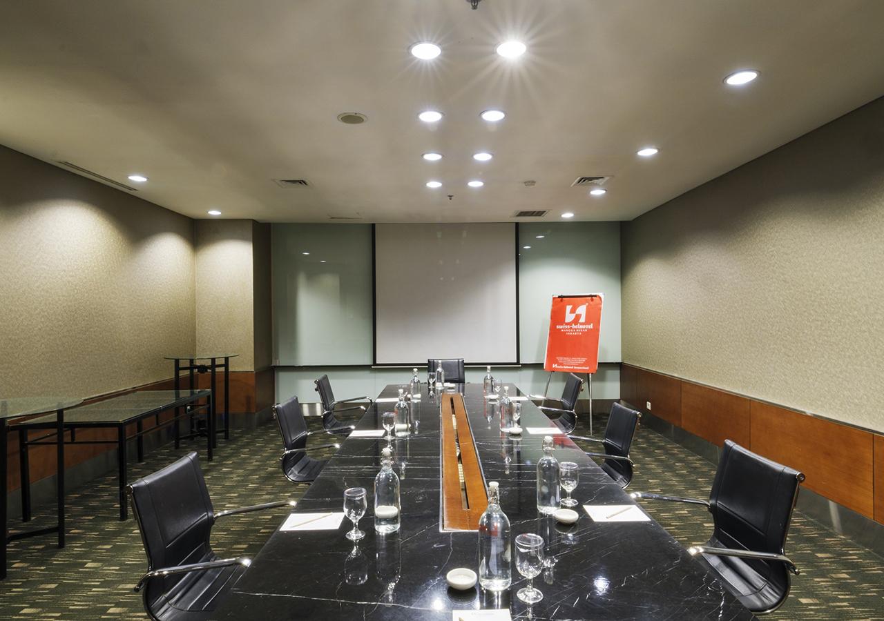 Swiss-Belhotel Mangga Besar Jakarta Exterior photo